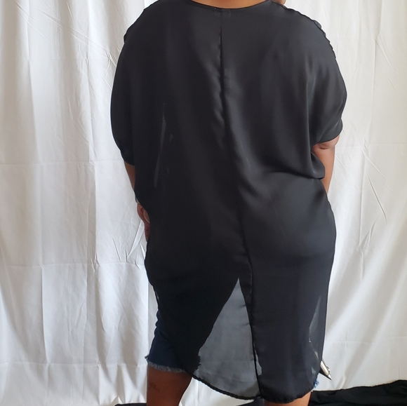 Sheer Long Tail Top - Picture 2 of 11